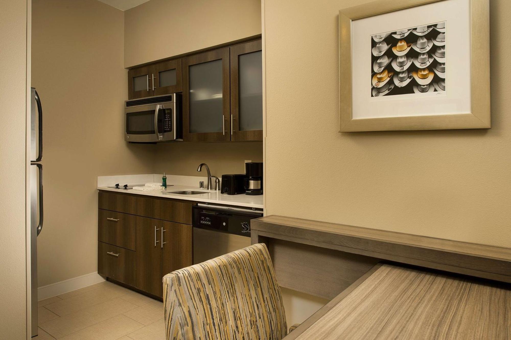 Homewood Suites By Hilton Midland Exteriör bild